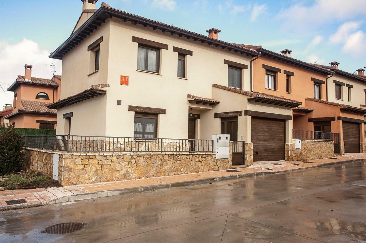 Apartamento El Palomar Ayllón Esterno foto